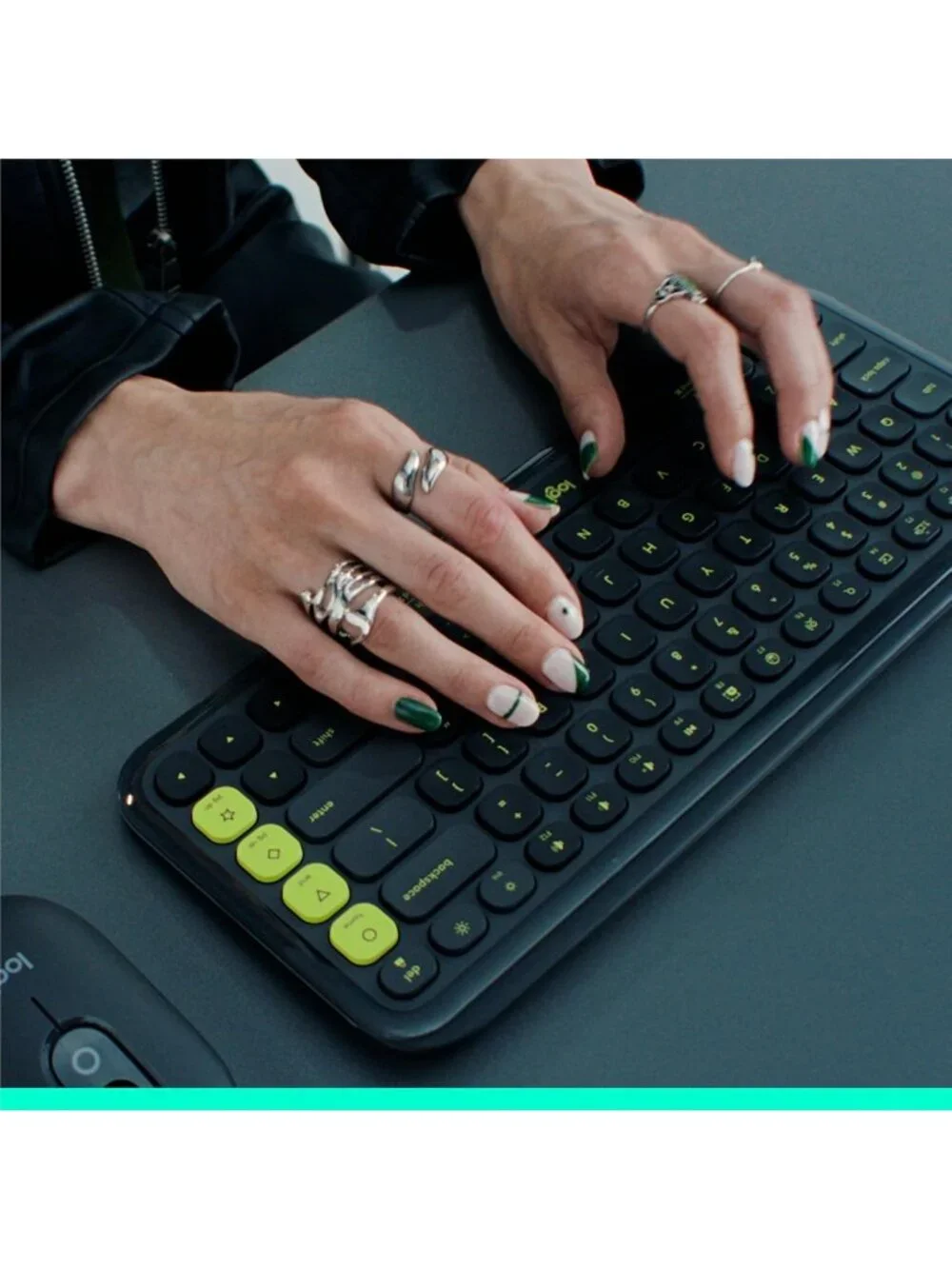Wireless Bluetooth Keyboard - Lilac & Off-White, Stylish Design, Compact